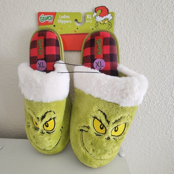 Dr. Seuss Grinch Size XL 11/12 Green Christmas Ladies Slippers - Grinch - Picture 1 of 6